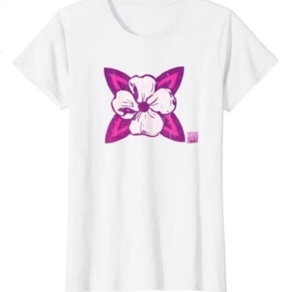 Disney Tops - Women Disney Movie T-Shirt SIze (M)